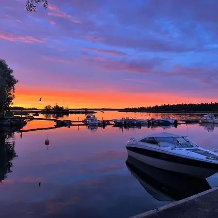 Upea Huoneisto Merenrannalla *